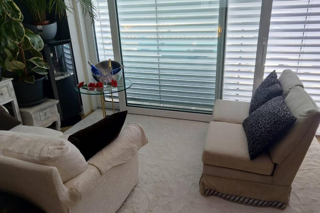 Penthouse In Schaan Leilighet Eksteriør bilde