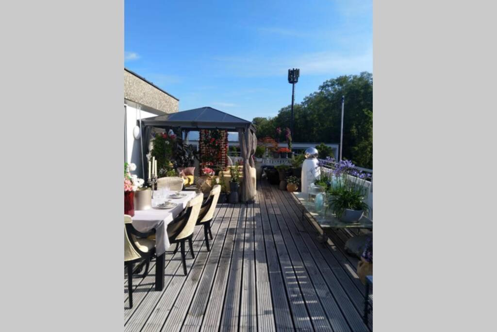 Penthouse In Schaan Leilighet Eksteriør bilde