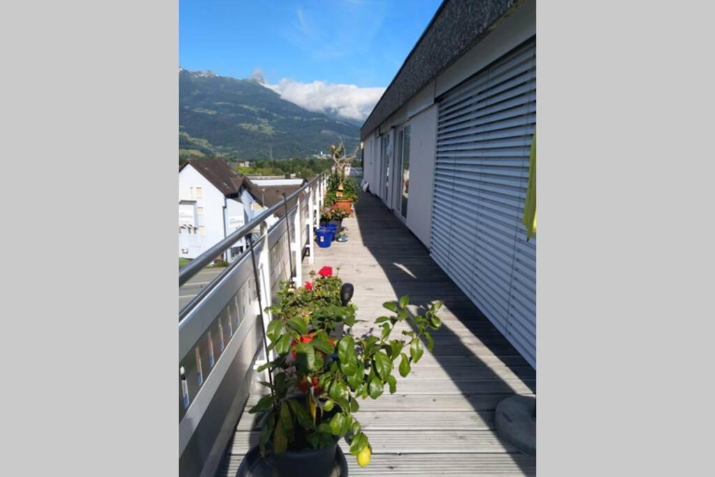Penthouse In Schaan Leilighet Eksteriør bilde
